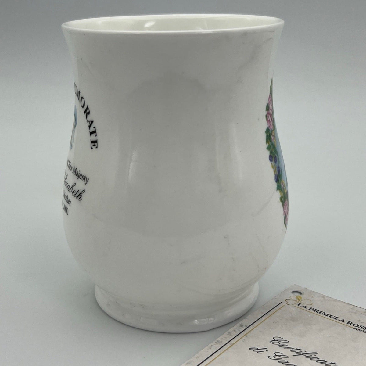 Antica Tazza Mug in Ceramica Inglese Regina Madre Elisabetta Casa Reale 100 anni Categoria  Boccali