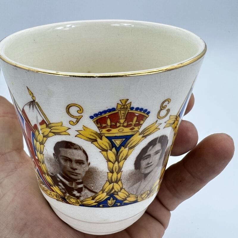 Antica Tazza Mug Inglese Casa Reale Re Giorgio VI visita Sud Africa 1947 Categoria  Ceramiche e Porcellane
