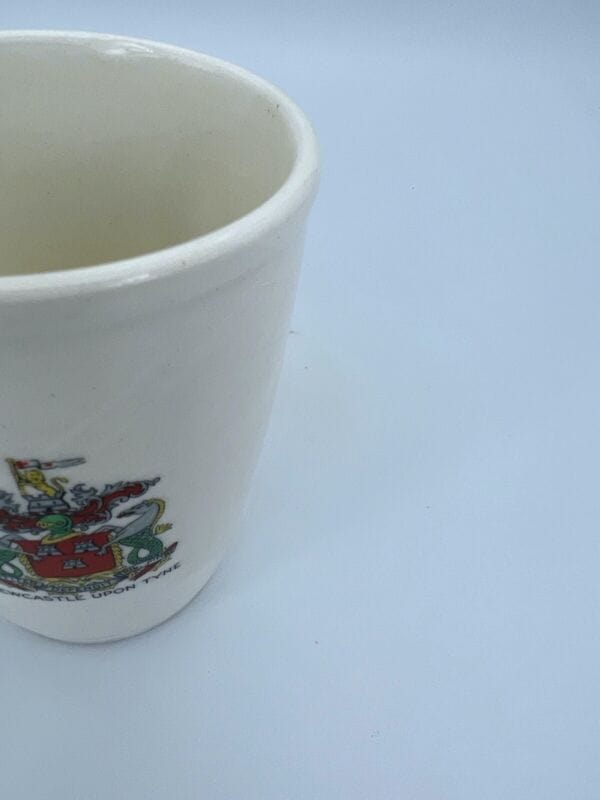 Antica Tazza Mug Inglese in ceramica Elisabetta II Casa Reale commemorativa 1953 Categoria  Ceramiche e Porcellane