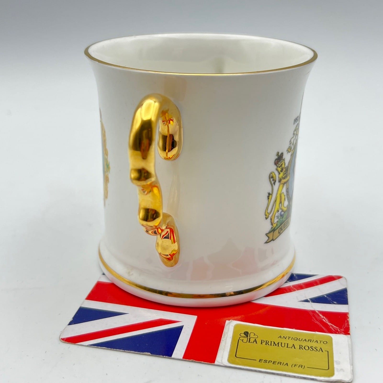 Antica Tazza Mug Inglese Regina Elisabetta II Casa Reale 50° anniversario 2002 Categoria  Boccali