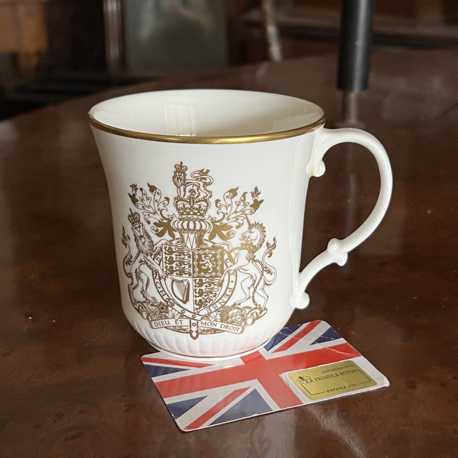 Antica Tazza Mug Inglese Regina Elisabetta II Casa Reale commemorativa 1977 Categoria  Arte e antiquariato:Porcellana e ceramica:Altro porcellana e ceramica