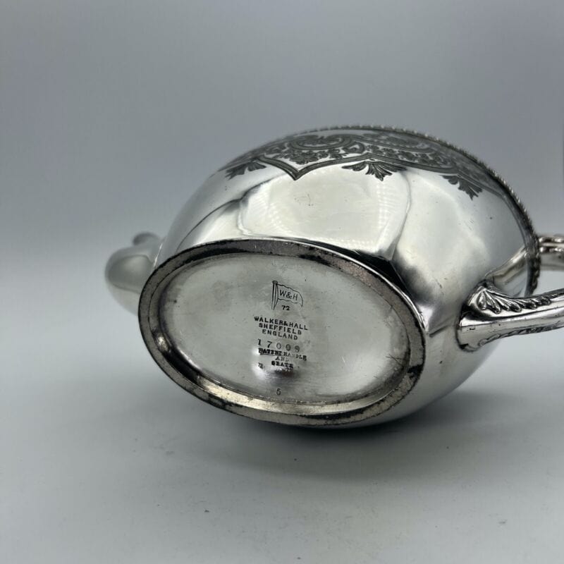 Antica Teiera inglese in argento silver plated sheffield caffettiera epoca 800 E Categoria  Sheffield & Argento