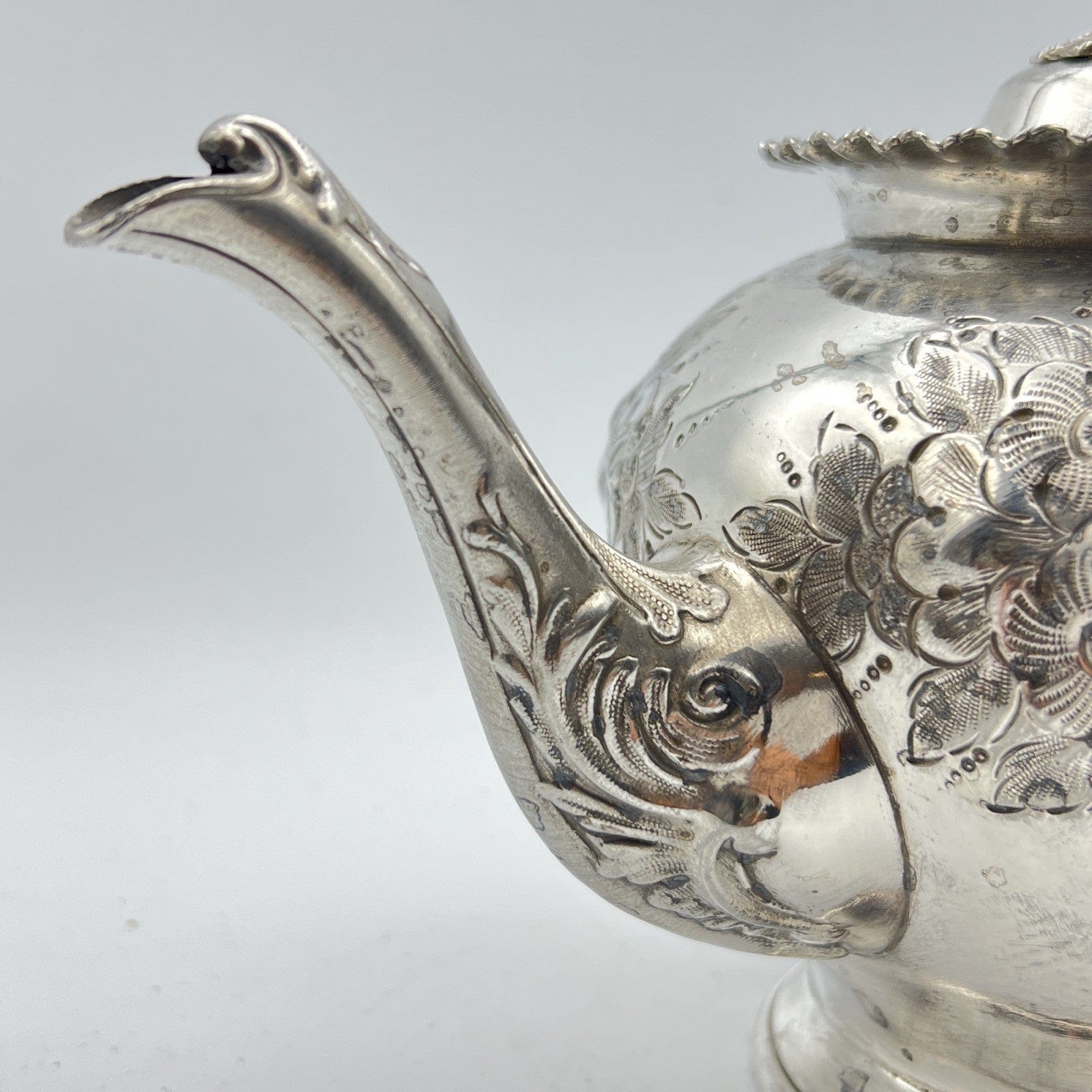 Antica Teiera inglese in argento silver plated sheffield caffettiera epoca 800 G Categoria  Sheffield & Argento