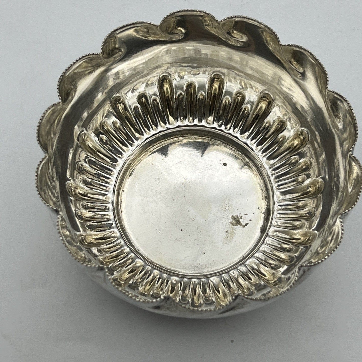 Antica zuccheriera in argento sheffield ciotola porta zollette in silver plate Categoria  Sheffield & Argento