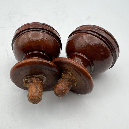 Antichi fregi pomelli pomoli torniti in legno intagli per restauro 800 inglesi Categoria  Cimase-Fregi-Intagli in legno