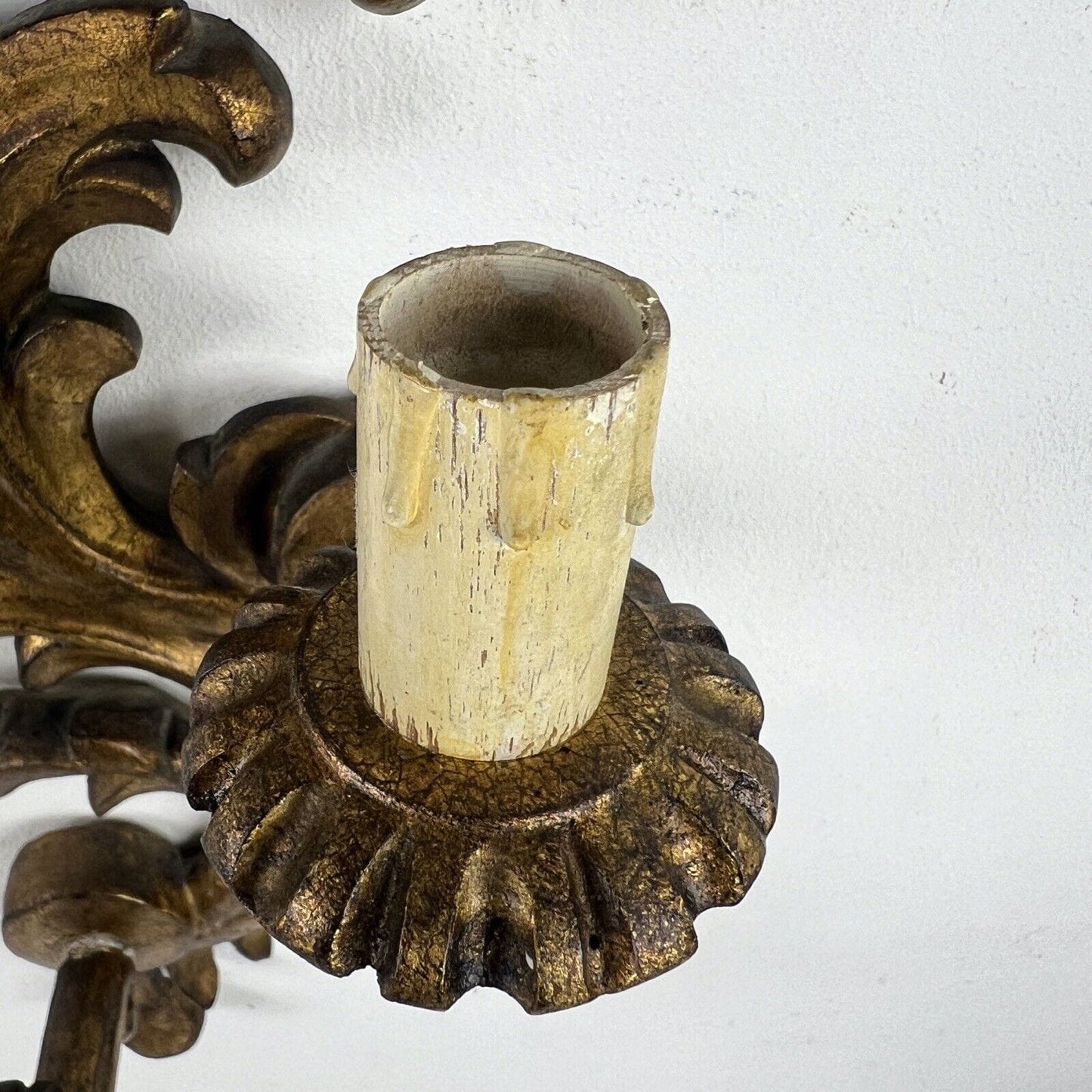 Antico Applique vintage in legno intagliato dorato Appliques lampada da parete Categoria  Lampade Appliques