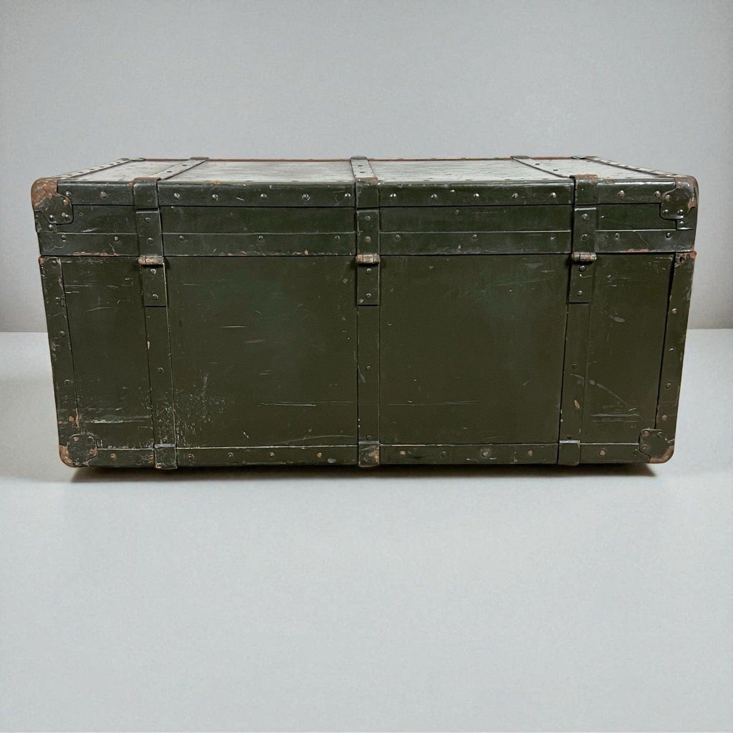 Antico Baule in legno da viaggio verde cassapanca 900 vecchio forziere d'epoca Categoria  Casse & Bauli