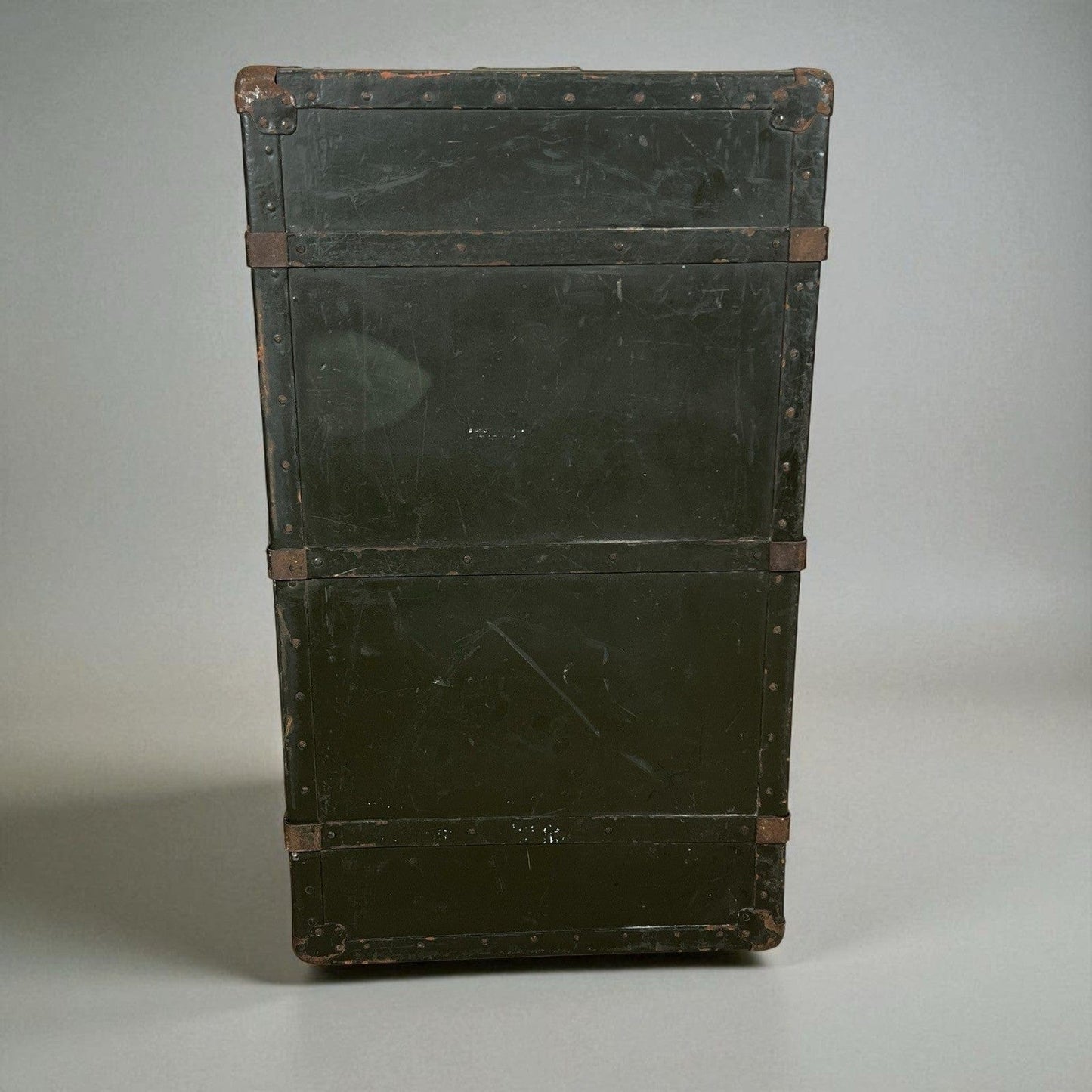 Antico Baule in legno da viaggio verde cassapanca 900 vecchio forziere d'epoca Categoria  Casse & Bauli