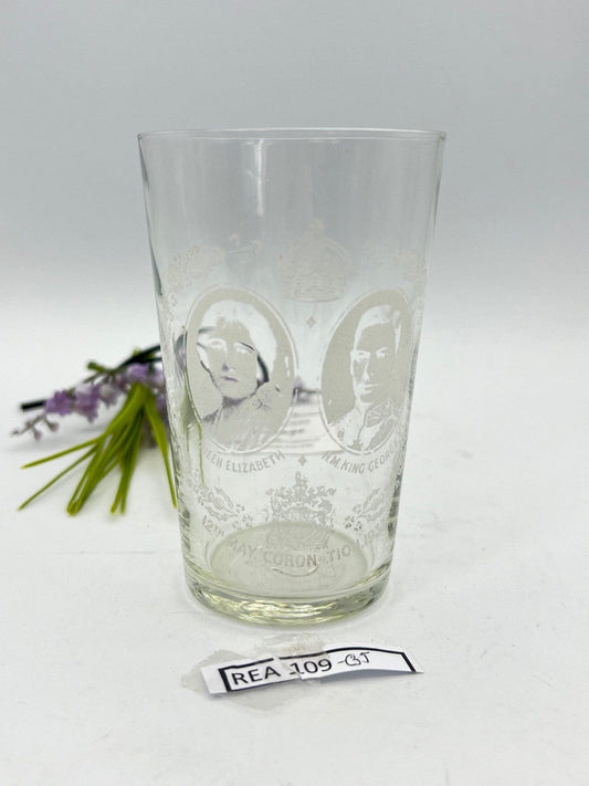 Antico bicchiere Inglese da collezione Re Giorgio VI Casa Reale commemorativa Categoria  Arte e antiquariato:Cristallo e vetro:Altro cristallo e vetro