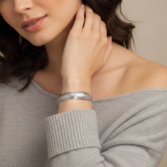 Antico Bracciale da donna in Argento Sterling  925 braccialetto a fascia rigida Categoria  Bigiotteria & Accessori