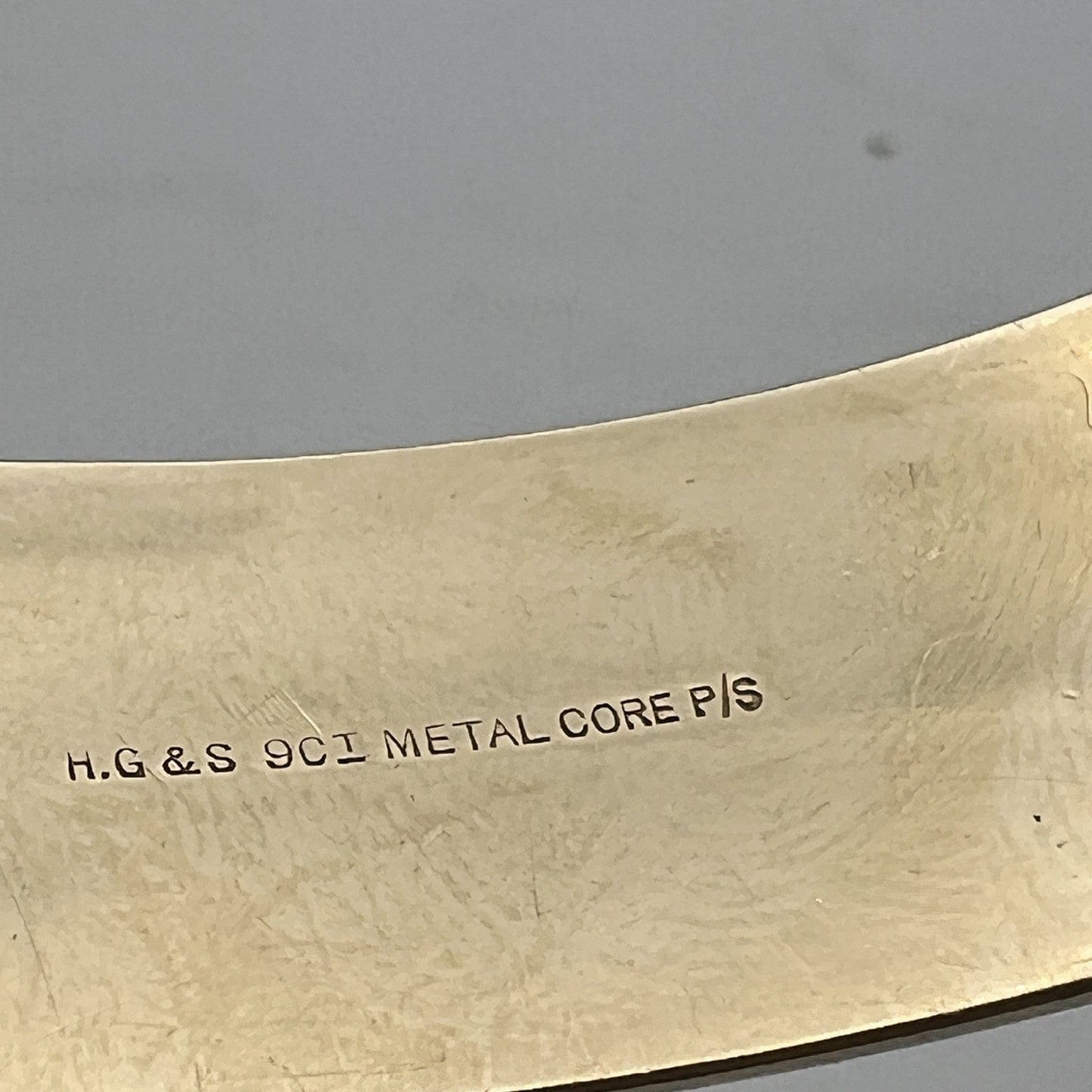 Antico Bracciale da donna in metallo placcato Oro braccialetto a fascia rigida Categoria  Bigiotteria & Accessori
