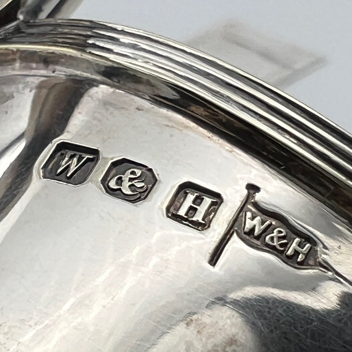 Antico bricco per latte in argento sheffield lattiera in silver plate inglese AA Categoria  Sheffield & Argento