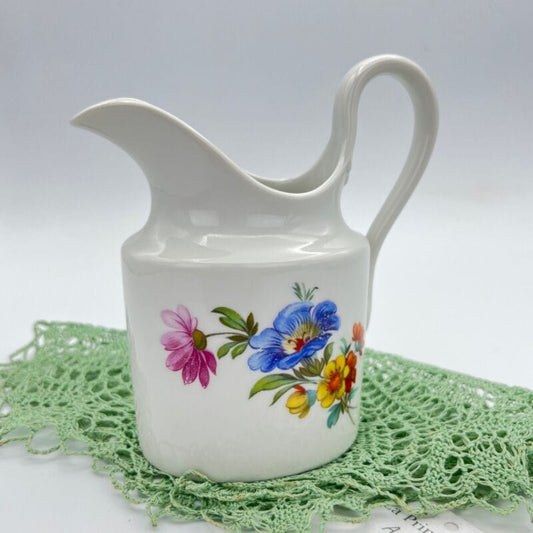 Antico Bricco per latte lattiera in porcellana bianca Richard Ginori Fiori Categoria  Ceramiche e Porcellane
