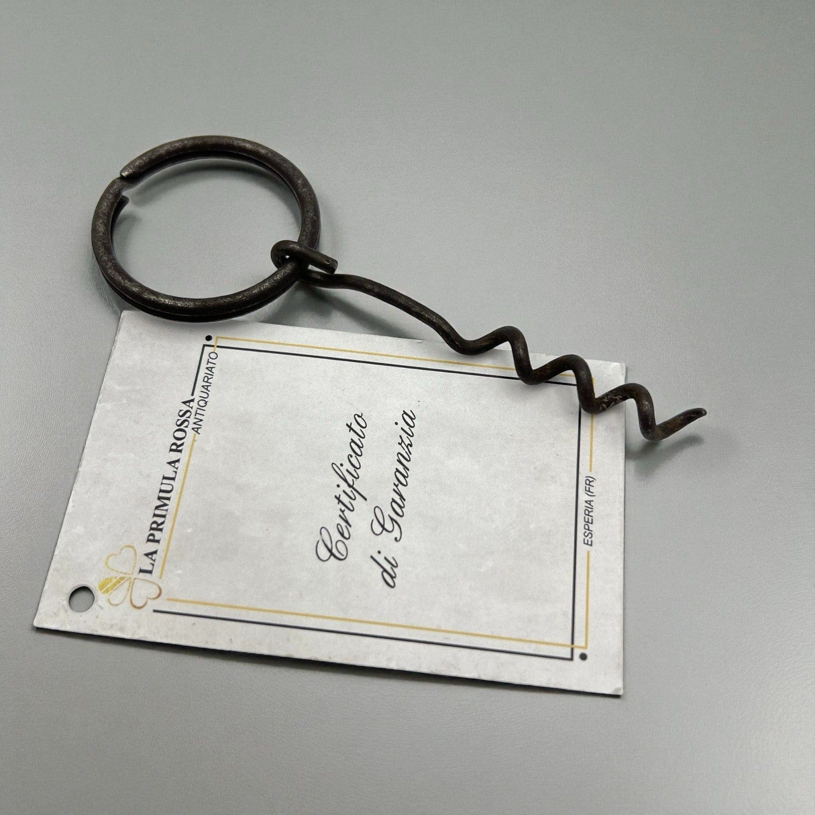 Antico Cavatappi tascabile da collezione d'epoca pieghevole portachiavi in ferro Categoria  Cavatappi