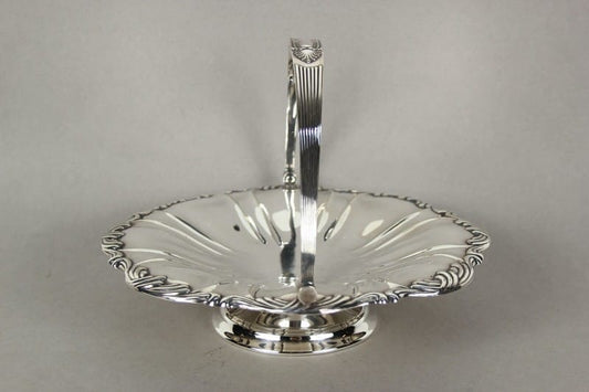 Antico cestino in silver plated centrotavola inglese in argento sheffield manico Categoria  Sheffield & Argento