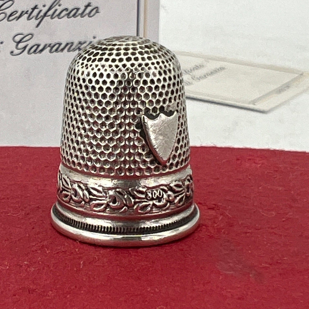 Antico Ditale in Argento 800 per cucire da cucito Sarta o Collezione con scudo Categoria  Sheffield & Argento