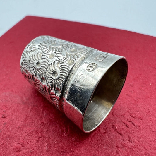 Antico Ditale in Argento 925 per cucire da cucito Sarta Collezione anno 1911 Categoria  Sheffield & Argento