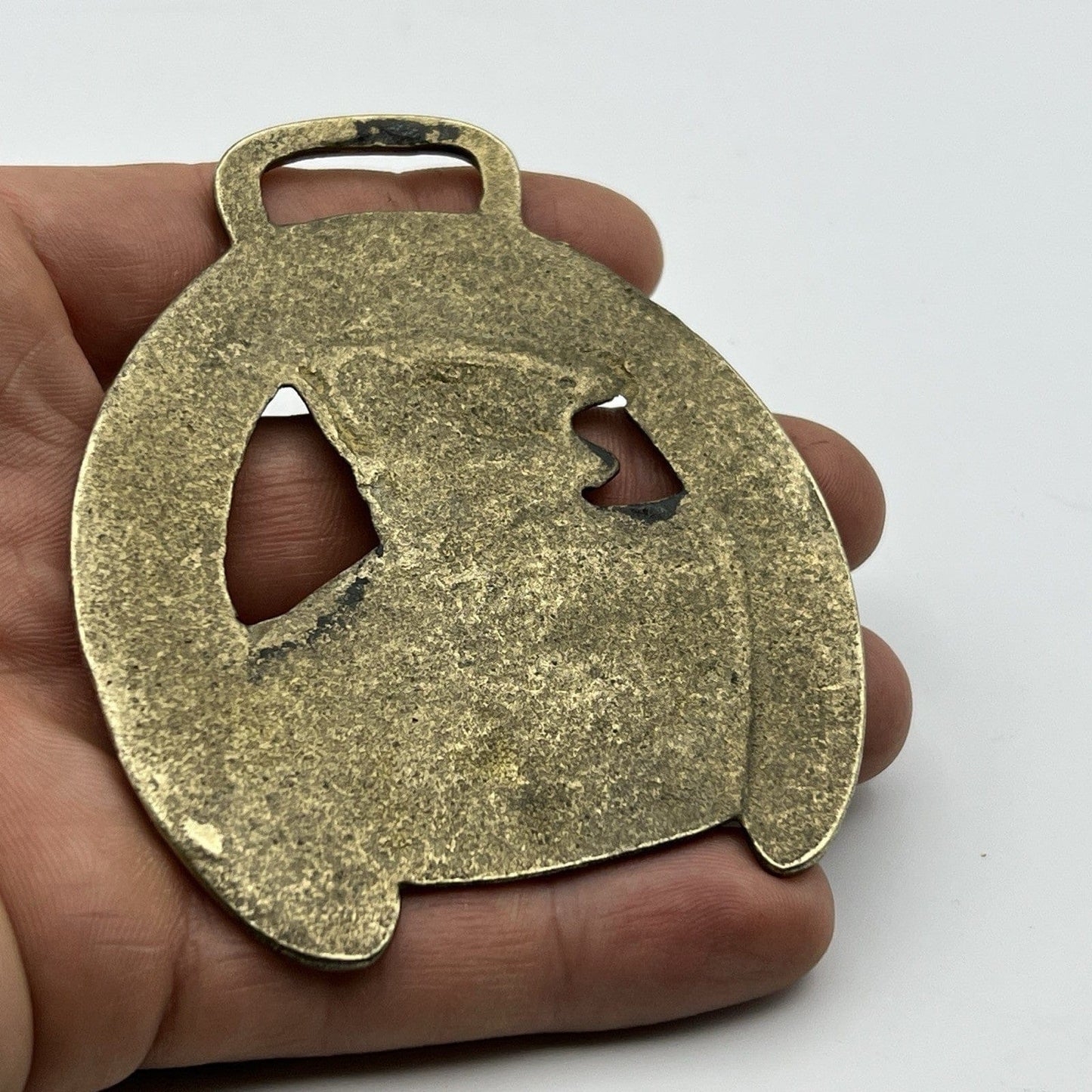 Antico fregio in ottone bronzo decorativo Finimento epoca Pirata Jamaica INN Categoria  Finimenti per cavalli