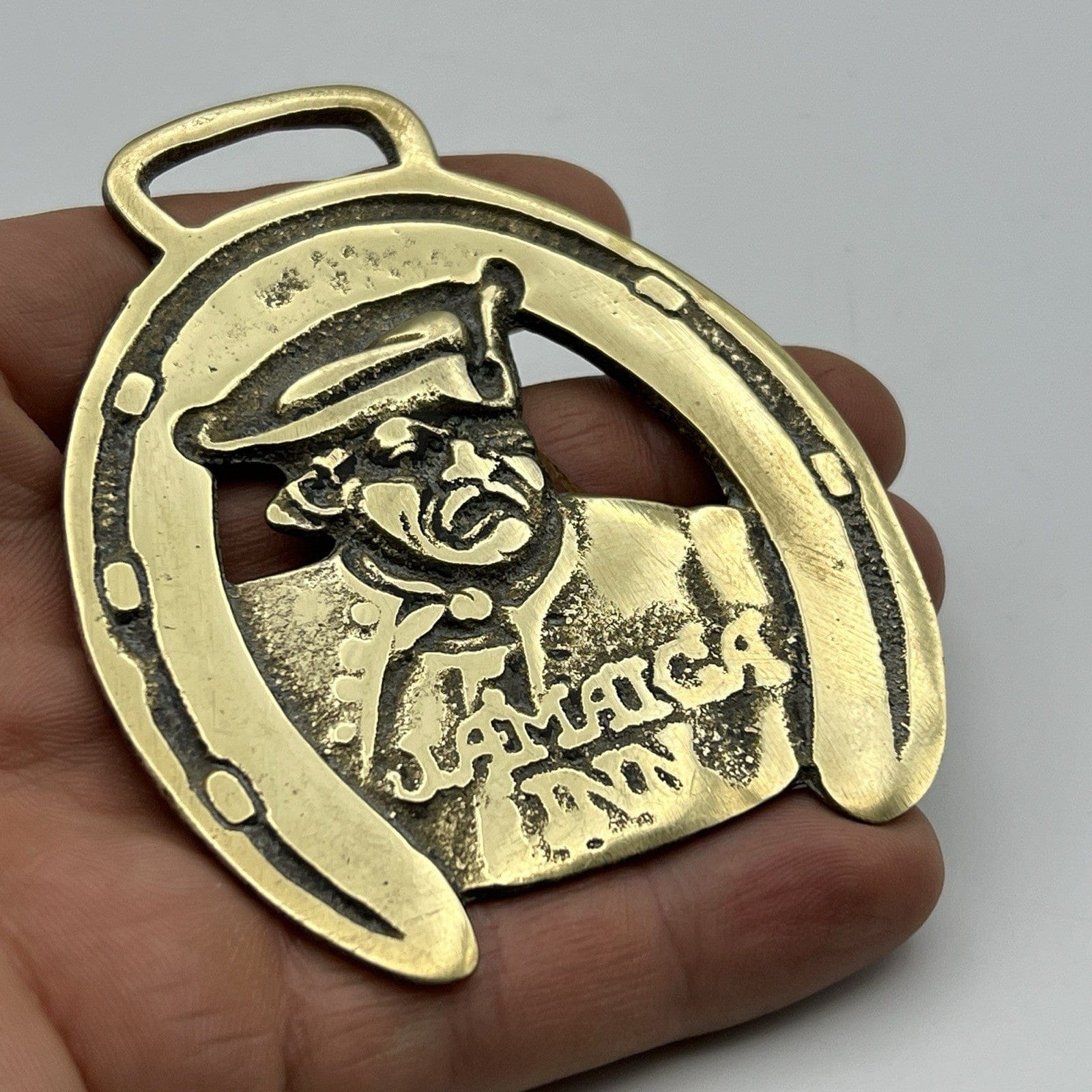 Antico fregio in ottone bronzo decorativo Finimento epoca Pirata Jamaica INN Categoria  Finimenti per cavalli