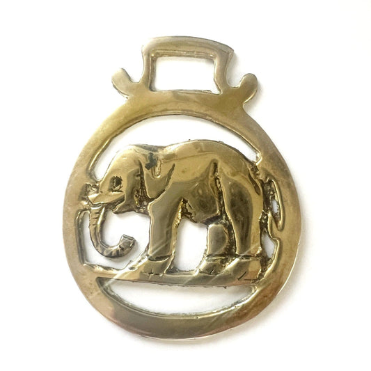 Antico fregio in ottone bronzo elemeno decorativo Finimento epoca Elefante Alice Categoria  Finimenti per cavalli