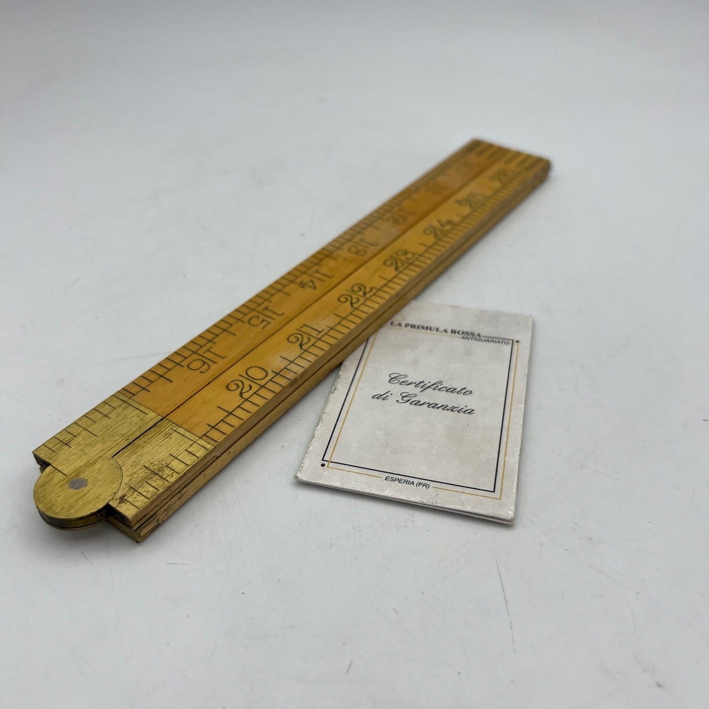 Antico metro in legno richiudibile pieghevole inglese vecchio Vintage Centimetro Categoria  Attrezzi e Strumenti