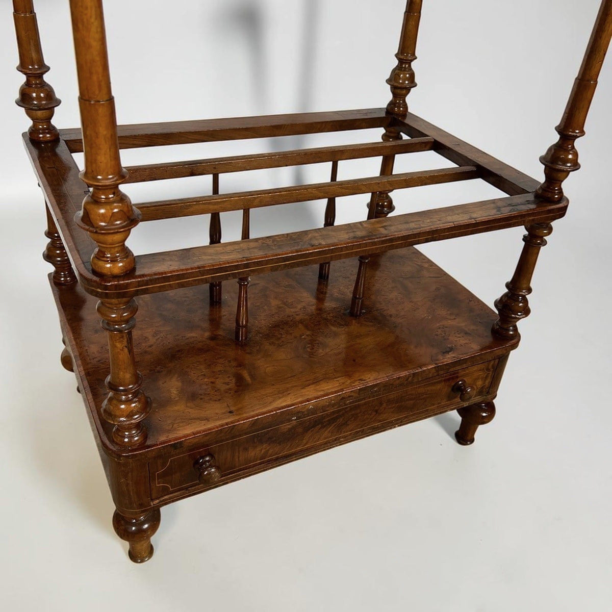 Antico Mobiletto Canterbury Porta Riviste Spartiti Musicali epoca '800 Inglese Categoria  Vetrine