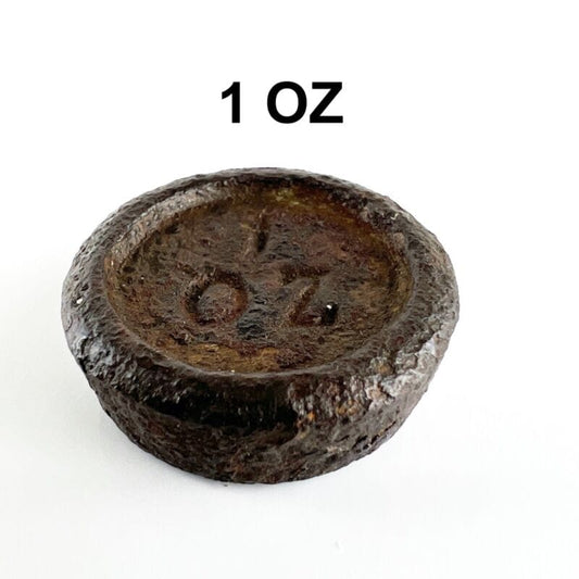 Antico peso in ferro 1 oz per vecchia bilancia da cucina d'epoca rotondo 800 Categoria  Attrezzi e Strumenti