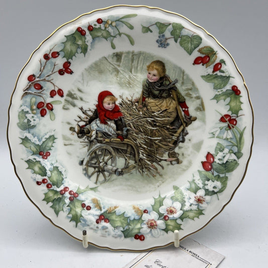Antico Piatto decorativo in ceramica bianca di Natale vintage Natalizio Wedgwood Categoria  Piatti e Piattini