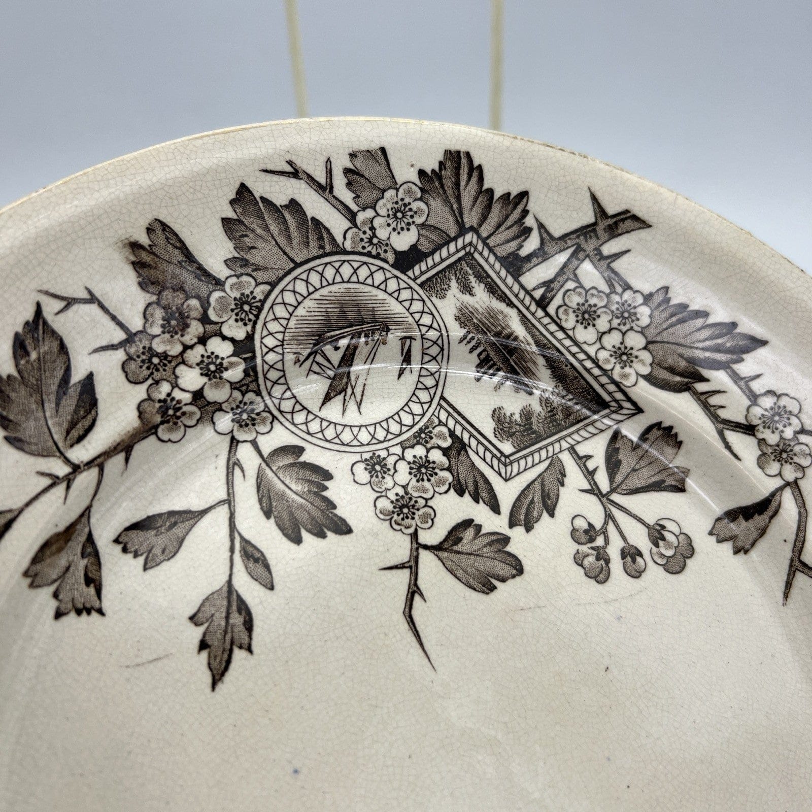 Antico Piatto in ceramica Terraglia Vassoio Inglese epoca '800 da portata Categoria  Piatti Vassoio