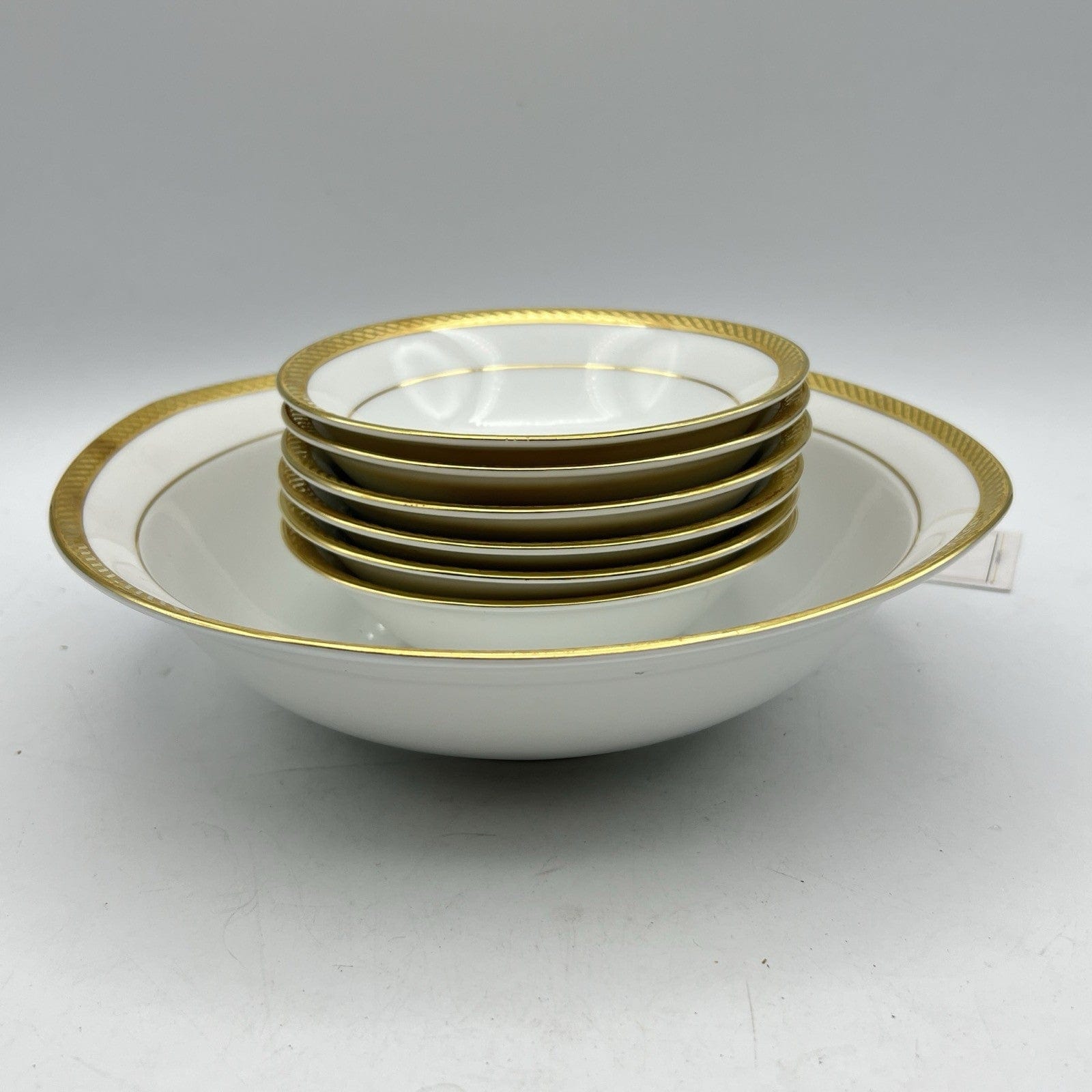 Antico servizio in Porcellana di Scodelle Ciotole per Macedonia Gelato Antipasti Categoria  Servizio tazze - Tazze