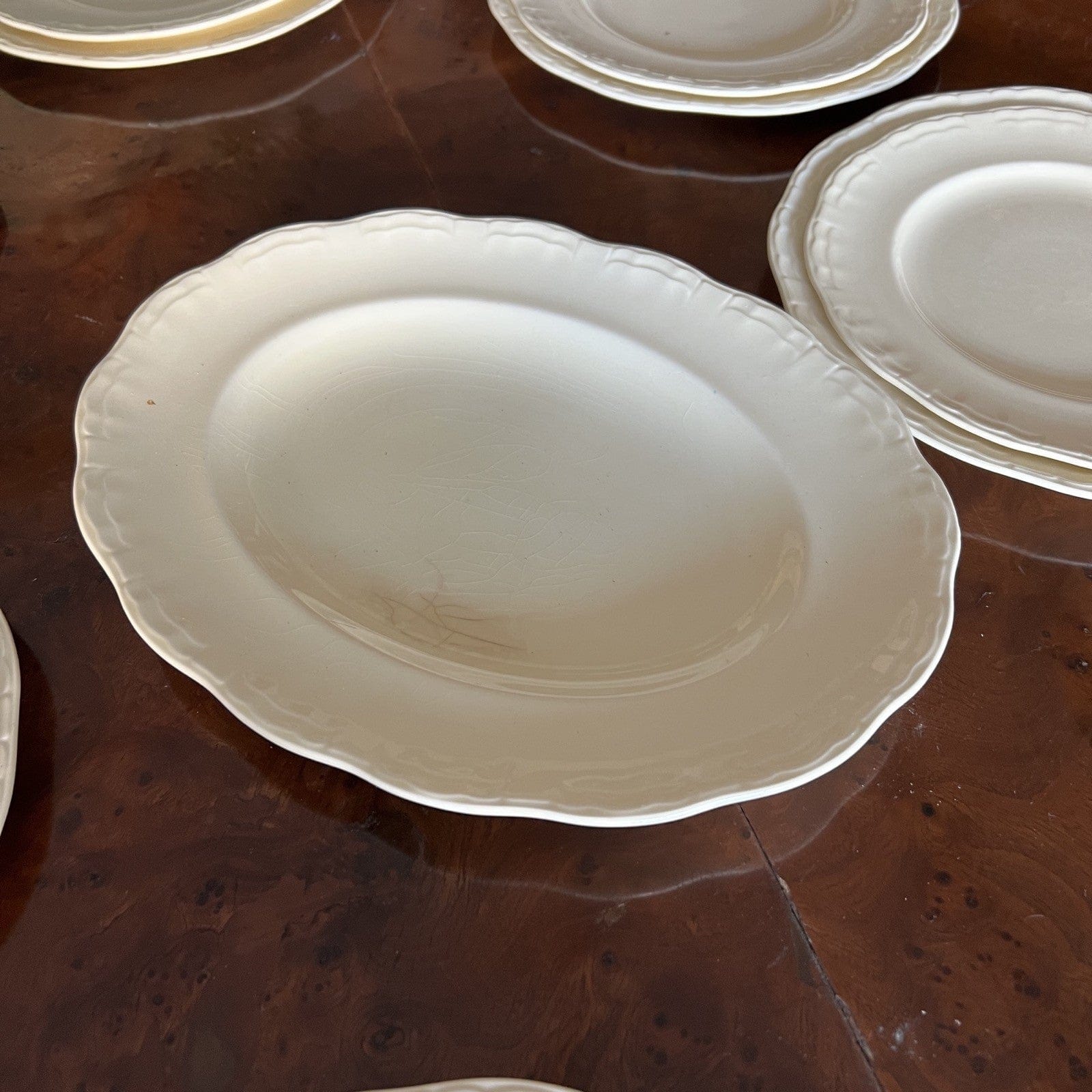 Antico servizio set di piatti color crema Inglese Anni '30 per 6 piatto portata Categoria  Zuppiere