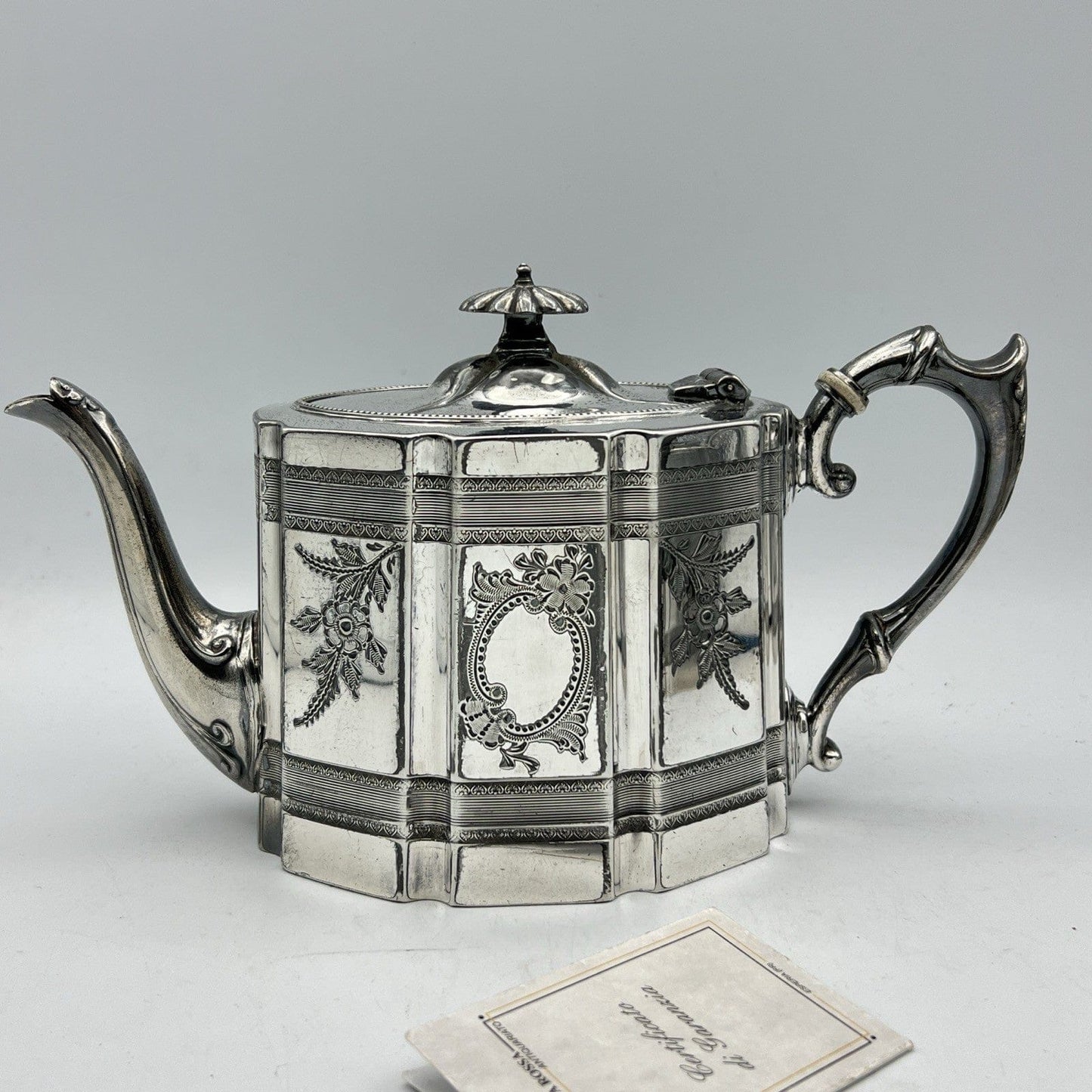 Antico Set in argento Sheffield da the tè Teiera Zuccheriera Lattiera epoca 800 Categoria  Sheffield & Argento