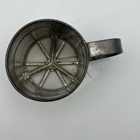 Antico Setaccio da Cucina per Farina o Zucchero Vintage Dr. Oetker anni '40 Categoria  Vintage