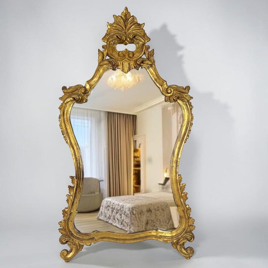 Antico specchio con cornice in legno stile Luigi XVI oro specchiera intagliata Categoria  Specchi e Cornici