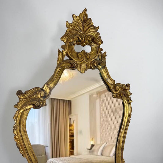 Antico specchio con cornice in legno stile Luigi XVI oro specchiera intagliata Categoria  Specchi e Cornici