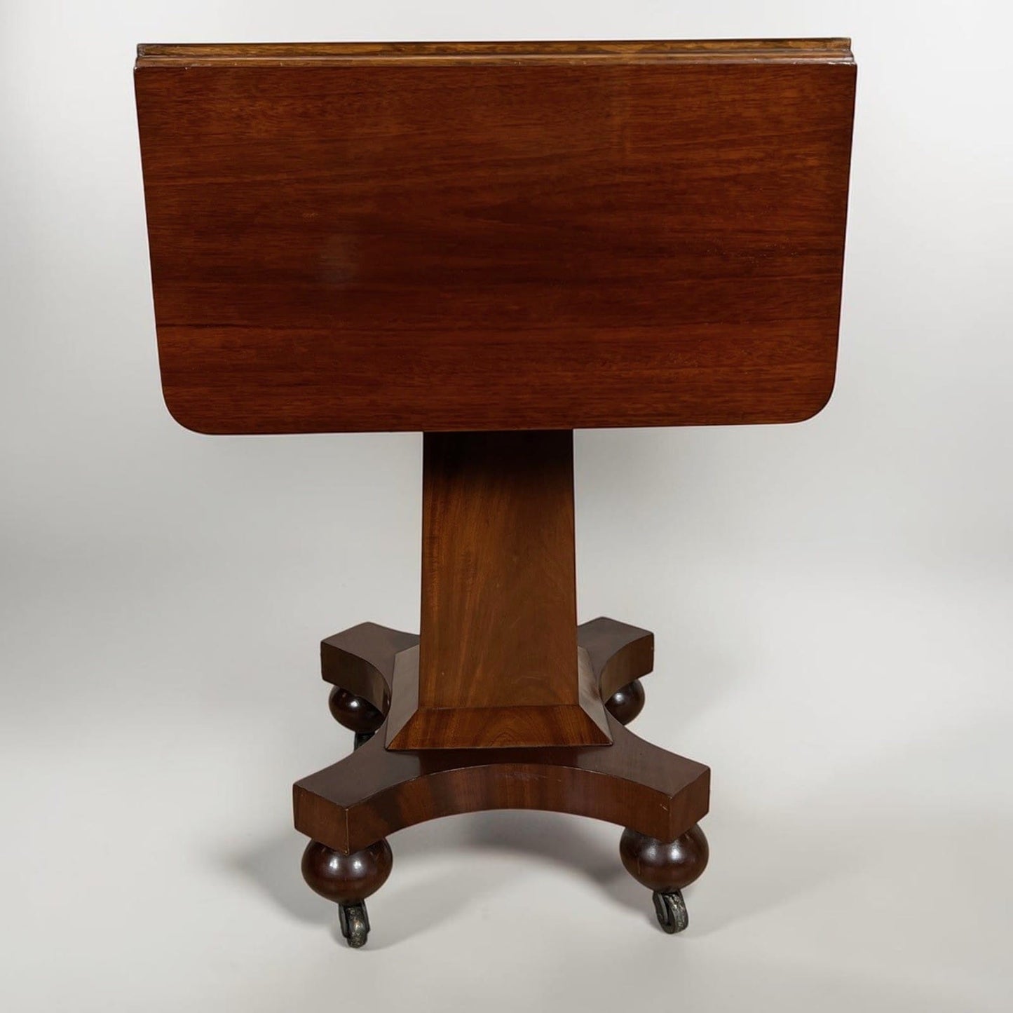 Antico tavolino tavolo con alette in legno di Mogano da salotto epoca ' 800 Categoria  Tavoli - tavolinetti