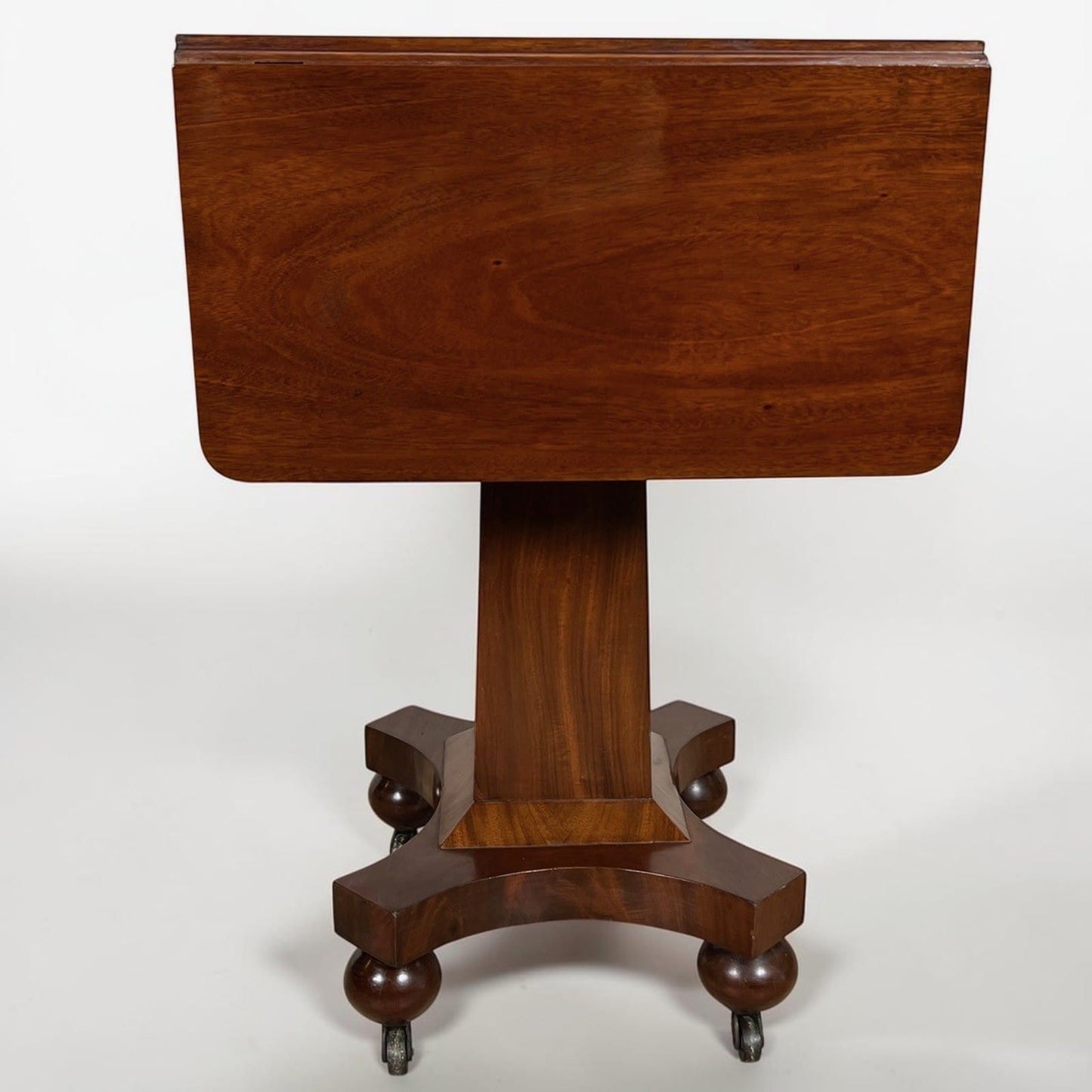 Antico tavolino tavolo con alette in legno di Mogano da salotto epoca ' 800 Categoria  Tavoli - tavolinetti