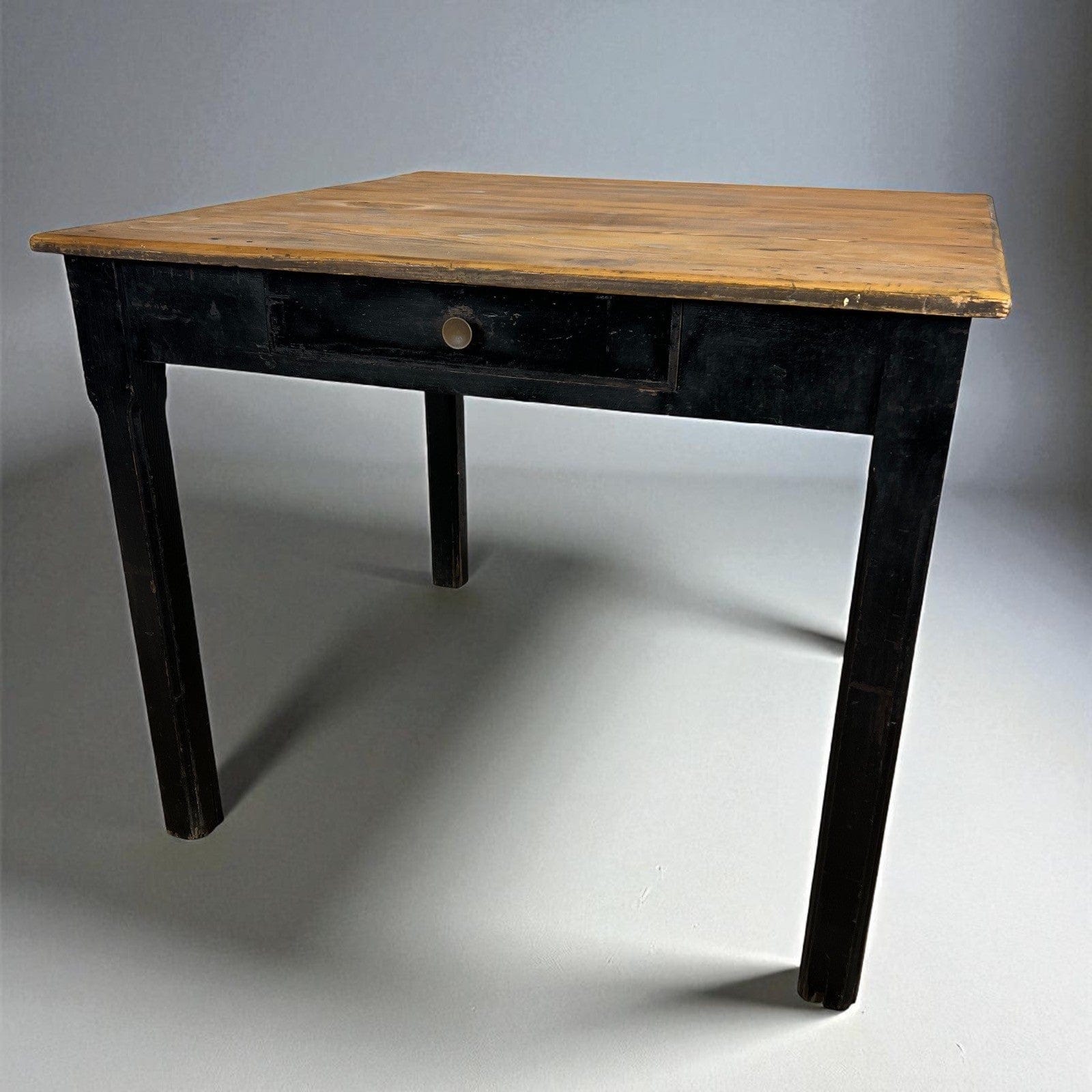 Antico Tavolo da Cucina con cassetto rustico in legno d' epoca 800 italiano Categoria  Tavoli - tavolinetti