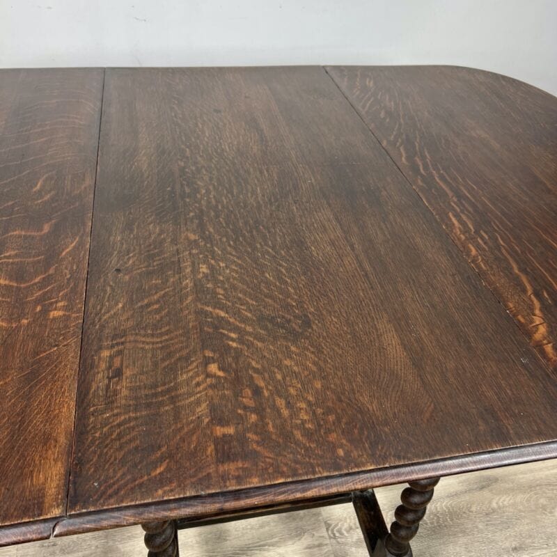 Antico tavolo da pranzo consolle allungabile con alette a bandelle in legno 900 Categoria  Arredamento