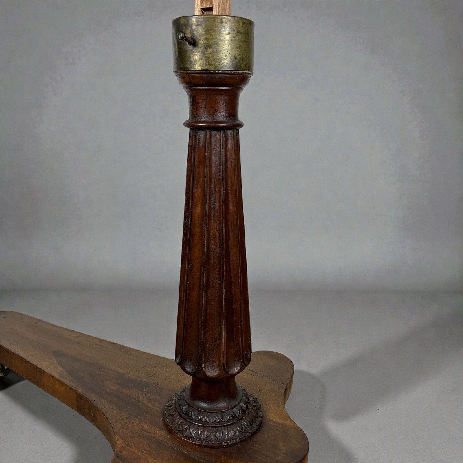 Antico tavolo tavolino da letto per colazione lettura con ruote regolabile 800 Categoria  Tavoli - tavolinetti