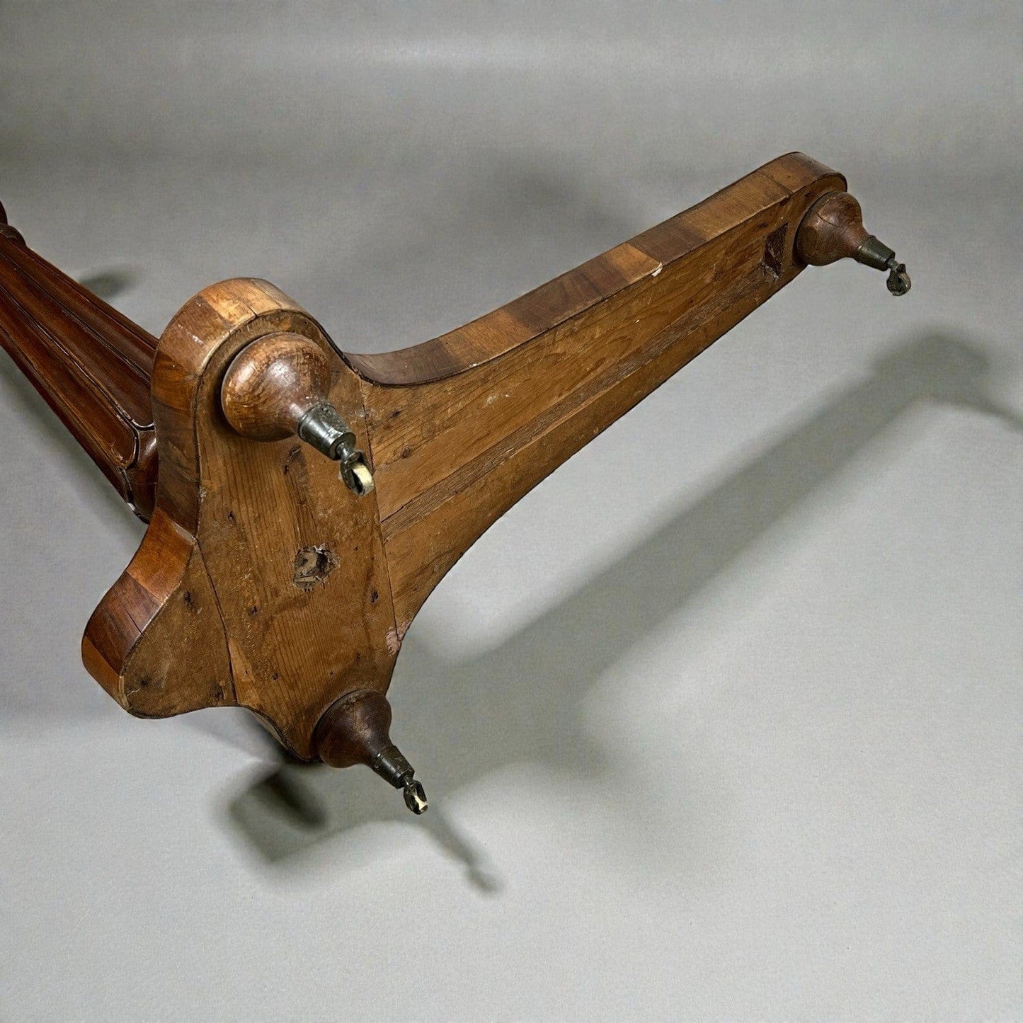 Antico tavolo tavolino da letto per colazione lettura con ruote regolabile 800 Categoria  Tavoli - tavolinetti