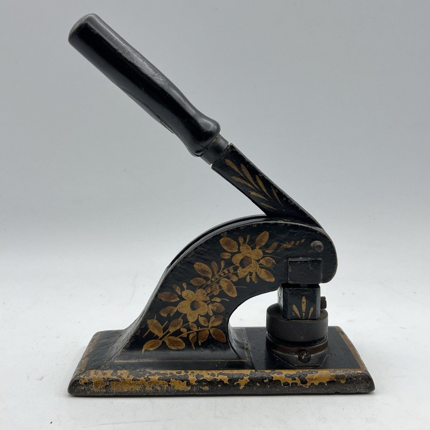 Antico timbro a secco inglese in ferro ghisa vecchia pressa da tavolo d'epoca Categoria  Vari