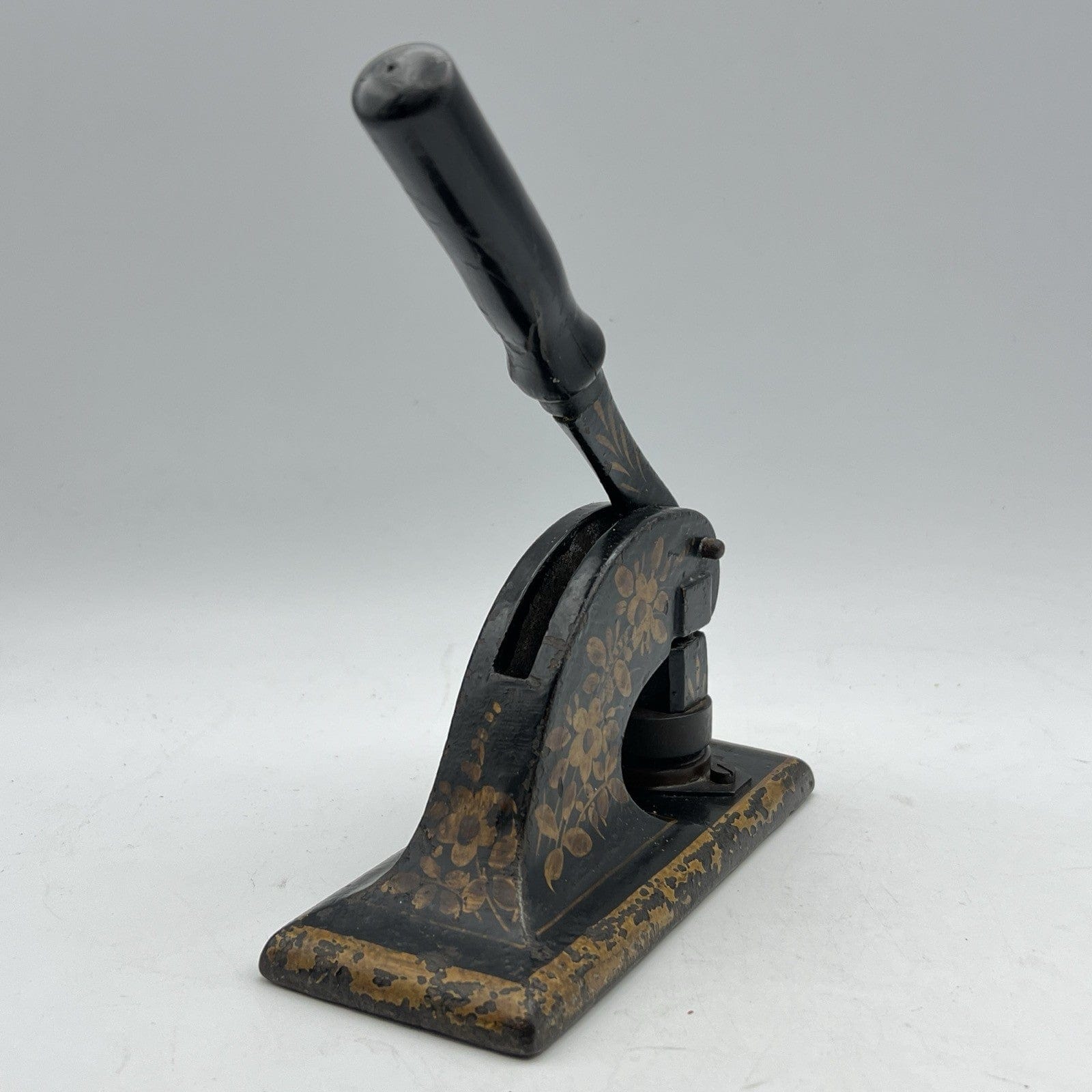 Antico timbro a secco inglese in ferro ghisa vecchia pressa da tavolo d'epoca Categoria  Vari