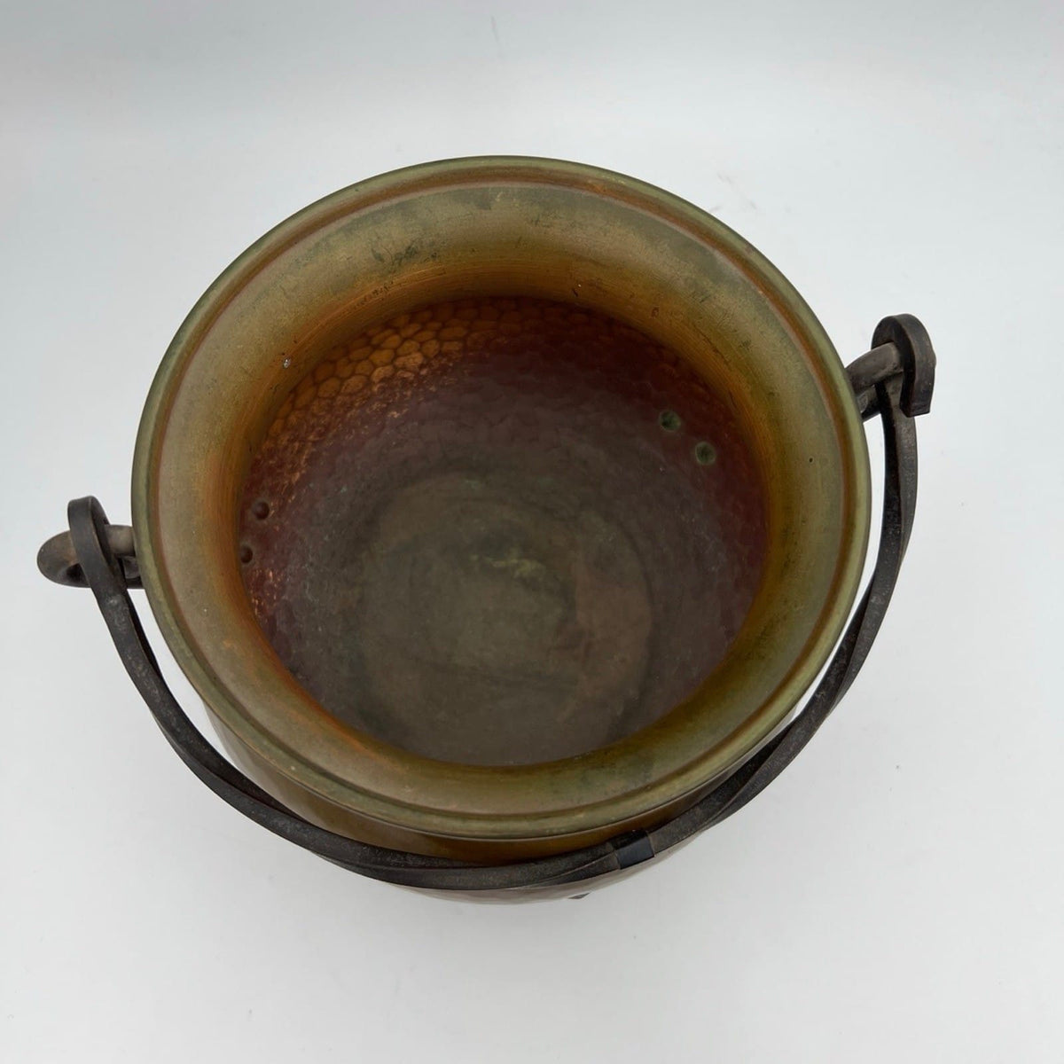 Antico Vaso in Rame Vecchia Pentola Dipinta con Manico Souvenir di Ginevra  1kg Categoria  altro