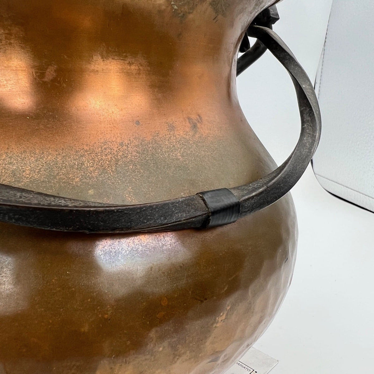 Antico Vaso in Rame Vecchia Pentola Dipinta con Manico Souvenir di Ginevra  1kg Categoria  altro