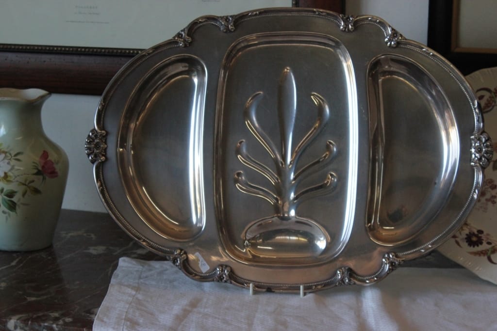 ANTICO VASSOIO IN SILVER PLATE PIATTO DA PORTATA PER ARROSTO Categoria  Sheffield & Argento