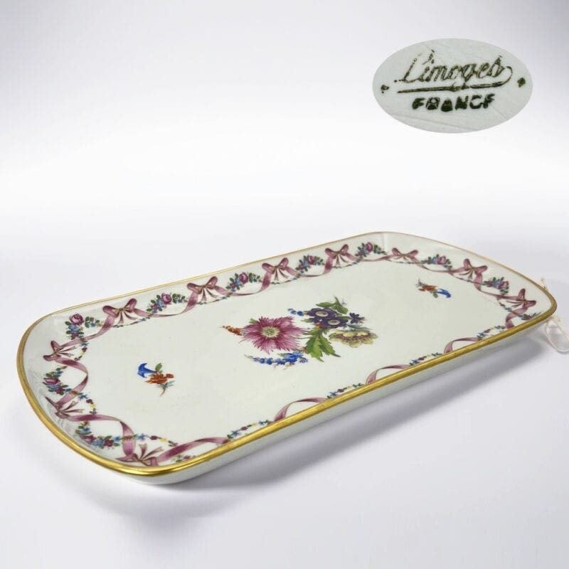 Antico vassoio svuotatasche in porcellana Limoges vintage decoro con fiori Categoria  Piatti Vassoio