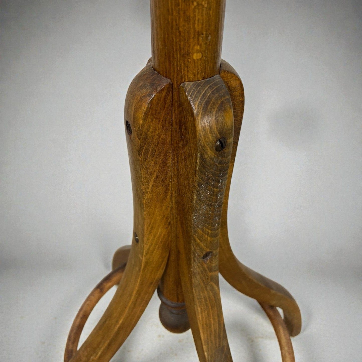 Appendiabiti antico in stile Thonet in legno attaccapanni cappelliera da terra Categoria  Appendiabiti - Portaombrelli