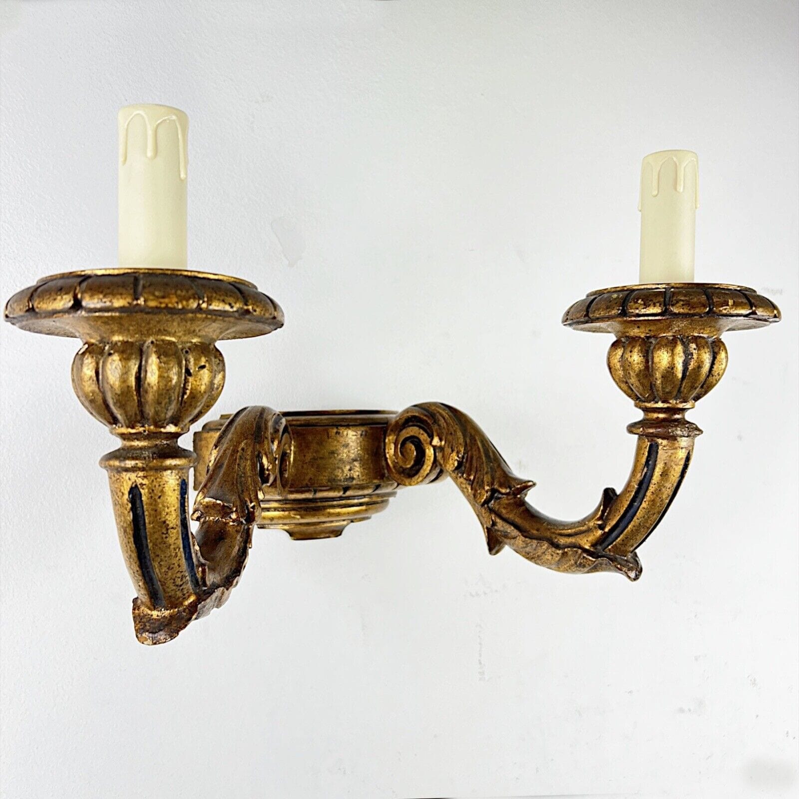 Applique antico stile barocco vintage in legno dorato oro lampada da parete Categoria  Lampade Appliques