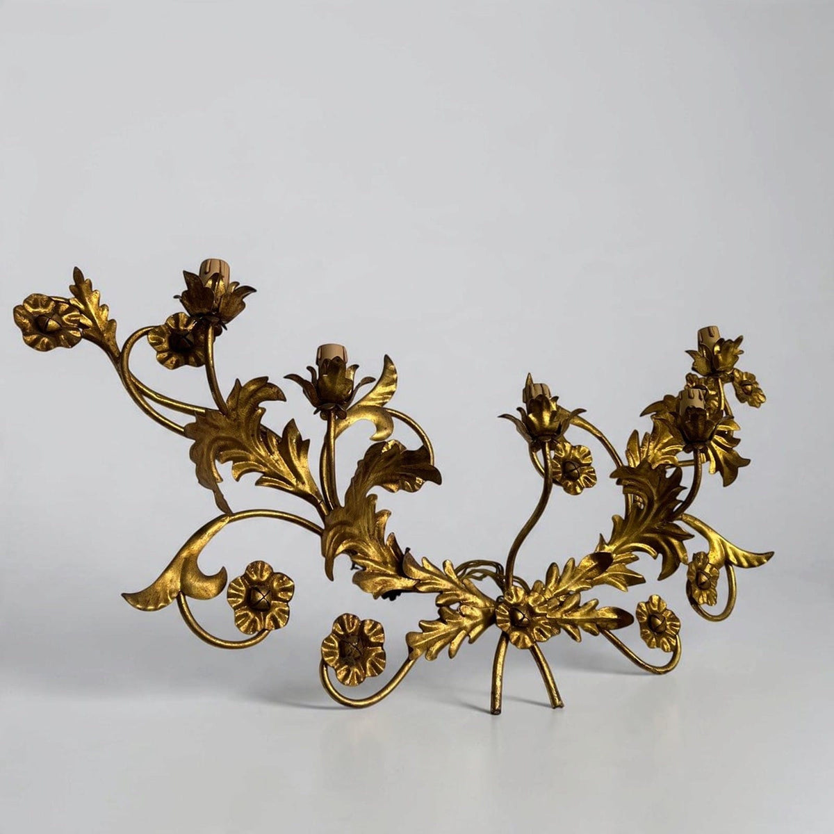 Applique dorato foglie d'acanto a 5 bracci luci Lampada da parete stile antico Categoria  Lampade Appliques